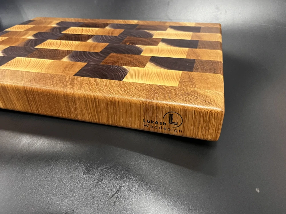 Krájecí prkénko z mixu tvrdých dřevin cca 50x35x5cm