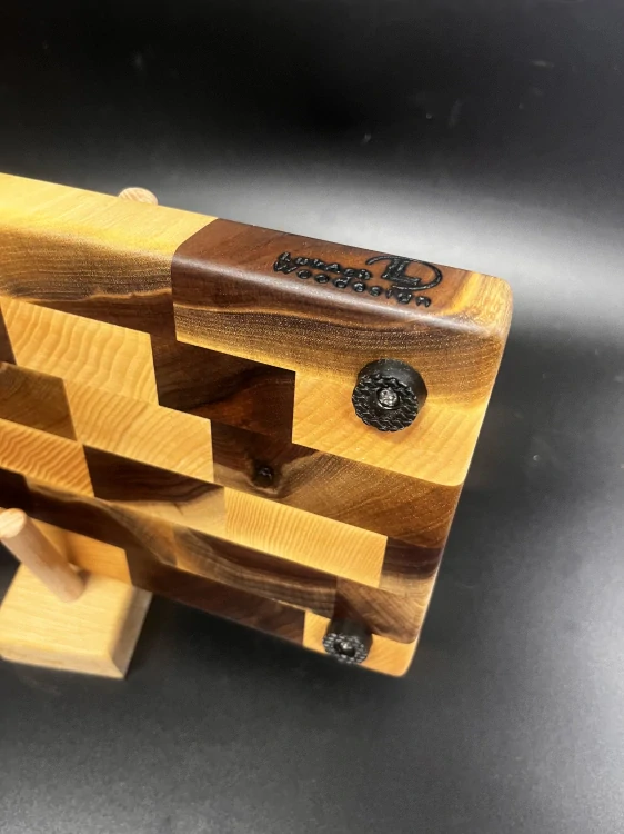 Krájecí prkénko z jasanu a ořechu cca 31x16x3cm